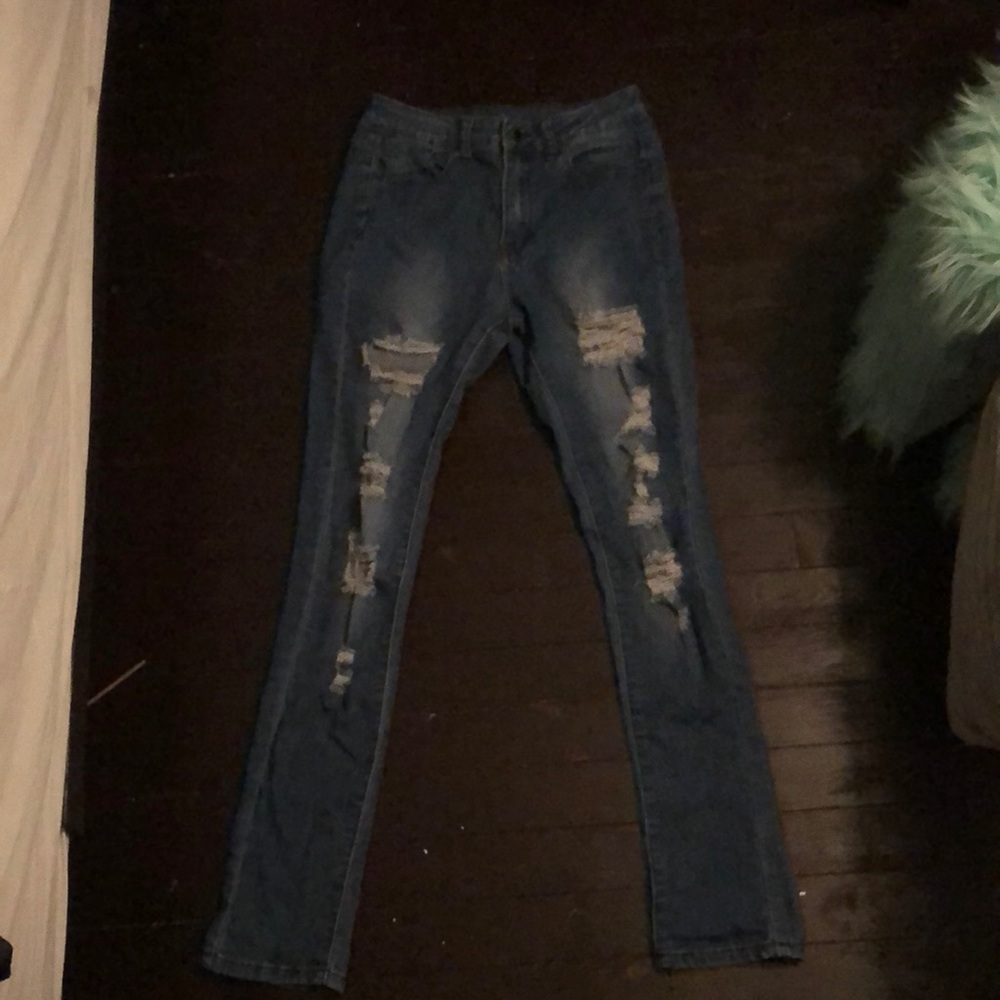 Ripped jeans